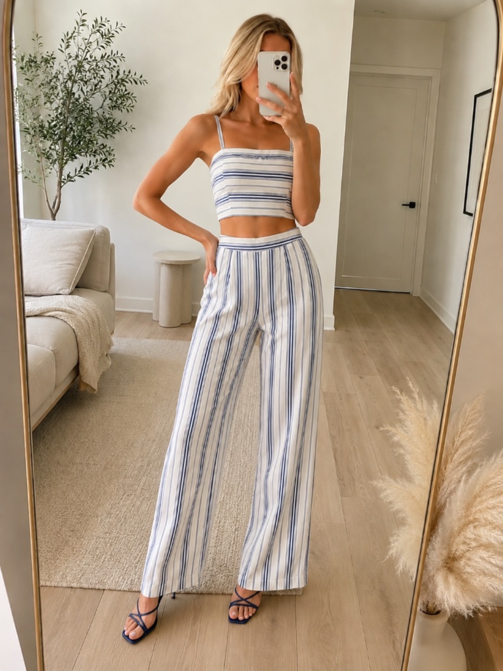 NWT Striped Lace Up Crop Top Pants Set Medium - Picture 7 of 7